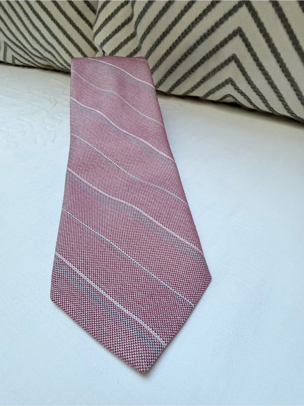 Delmani Pink Diagonal Stripe Micro-Check Tie